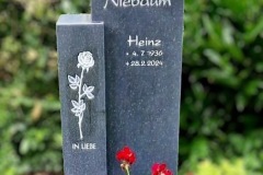 Friedrichsdorf-Doppelgrab-Impala-matt-geschliffen-Vertiefte-Rose