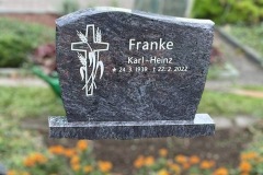 Nordborchen-Doppelgrab-Orion-Granit-poliert-Kreuz-mit-Aehren-handwerklich-eingearbeitet