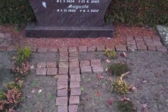 Freckenhorst, Doppelgrab mit Ornament