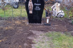 Gütersloh, Denkmal mit Madonna, Ornament und Laterne