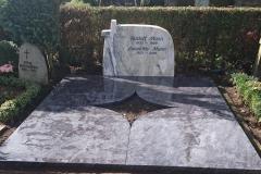 friedhof_warendorf_pflegeleichte_grabgestaltung_grabstein_mit_ornament