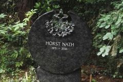 Münster_Lauheide, Grabstein Diabas mit handwerklich gearbeiteter Schrift
