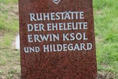 Halle, Grabstein Vanga Nachbeschriftet