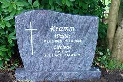 Kirchdornberg, Grabstein mit Kreuz