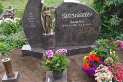Spexard, Grabstein mit Madonna