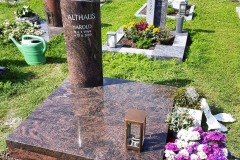 Wolbeck, Urnenanlage, Urnenstein, Grabstein. Stele, Abdeckplatte, Vollabdeckung