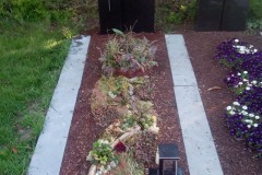 Wiedenbrück, Grabstein mit Kreuz und Laterne