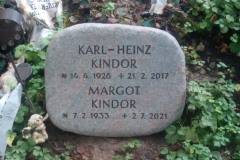 Steinhagen, Doppelgrab, Kissenstein