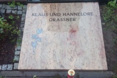 Sassenberg, Urnengrabplatte mit Ornament
