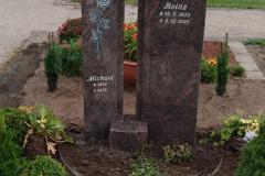 Westkirchen, Doppelgrab, Zweiteiler, vertiefte Rose