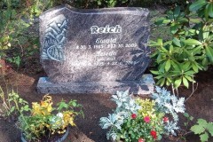 Sennefriedhof, Denkmal, Breitstein, Sockelstein, Ornament, Grableuchte