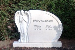 Wiedenbrück, Denkmal, Grabstein, Breitstein, Engel, vollplastisch, Ornament