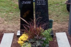 Wiedenbrueck Doppelgrabstein mit Herz