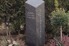 Warendorf, Grabstein Säule