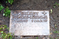 Wiedenbrück, Vierergrab Bronzetafel